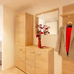 Hotel & Boarding House Schlosserwirt 3*