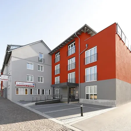 & Boarding House Schlosserwirt Hotel 3*