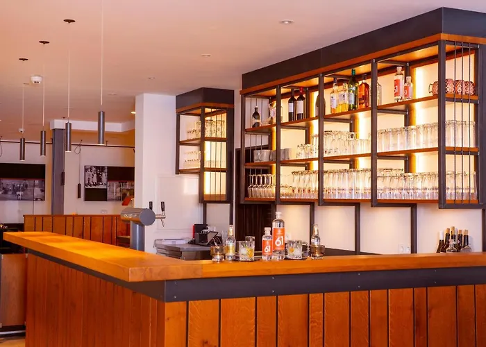 Hotel&boarding House Schlosserwirt Hotel 3*