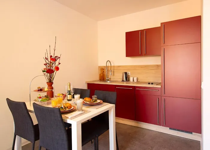 Hotel&boarding House Schlosserwirt 3* Mering